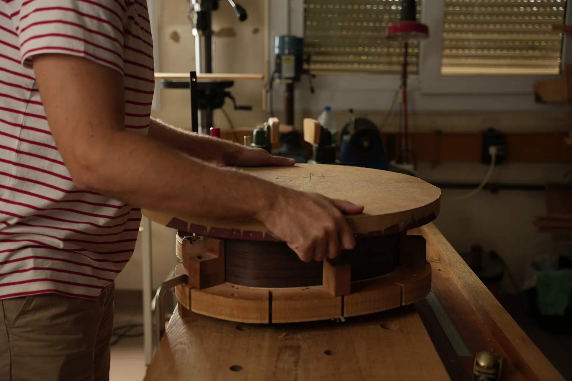 Radius dish used to shape the brace surface that contacts the back