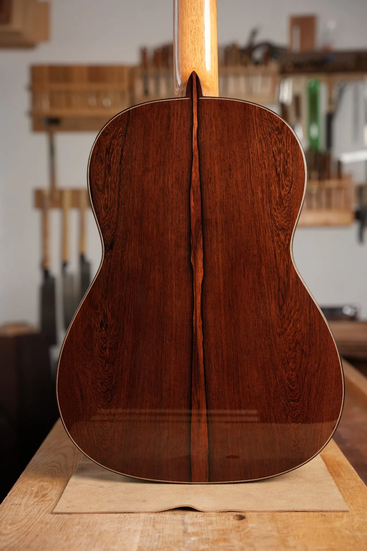 N°68 — photo 2 of 8